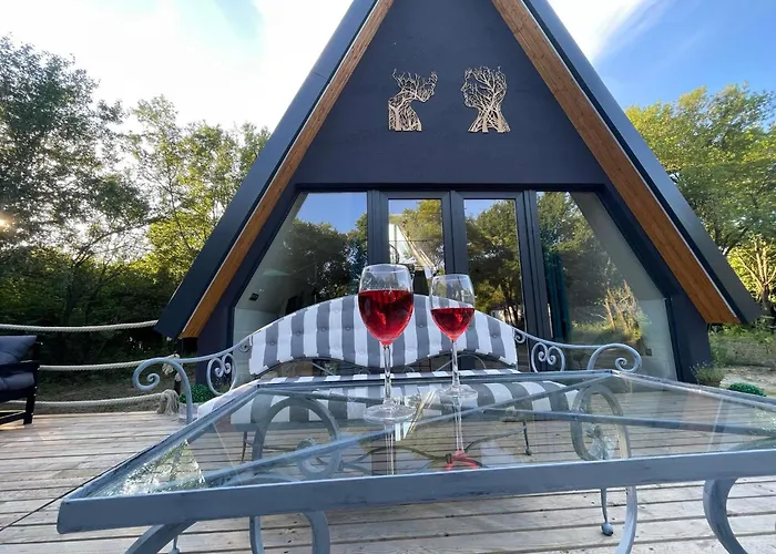 בקתה Farm Haz